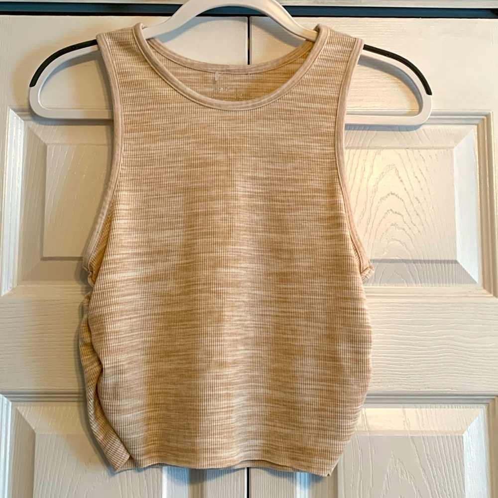 Aerie, cropped tank top, beautiful oatmeal tweed, side ruching, size large, EUC